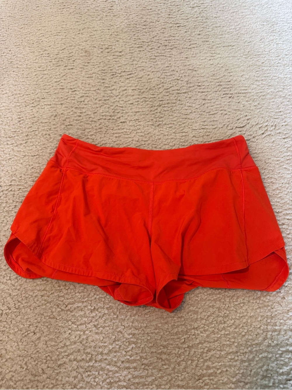 Lululemon Speed Up, Mid Rise, 4” - Picture 2 of 5